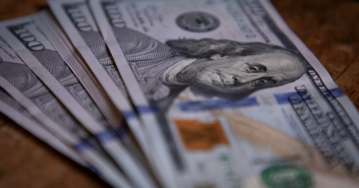 Dólar hoy y dólar blue, EN VIVO: a cuánto cotiza el oficial y cuál es el precio del paralelo este martes 26 de agosto, minuto a minuto