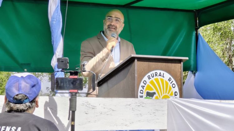 El ministro Trombotto participó de la Expo Rural Río V 2025 y destacó el trabajo mancomunado