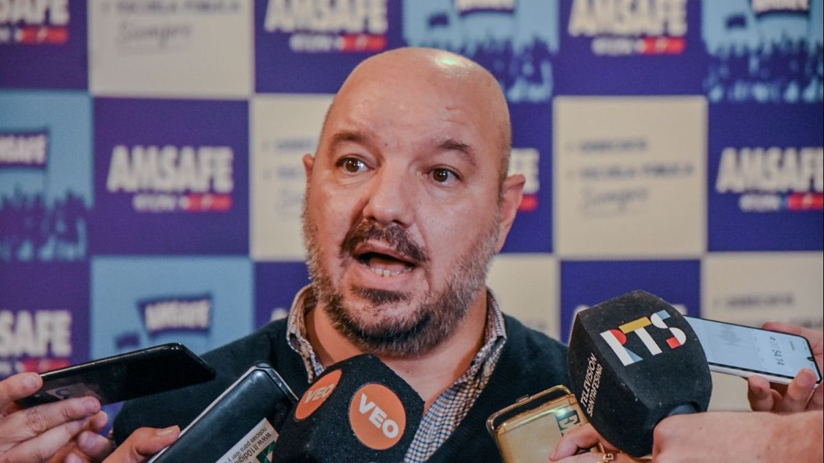 Amsafé afirma que el gobierno nacional le debe 2 millones de pesos a cada docente