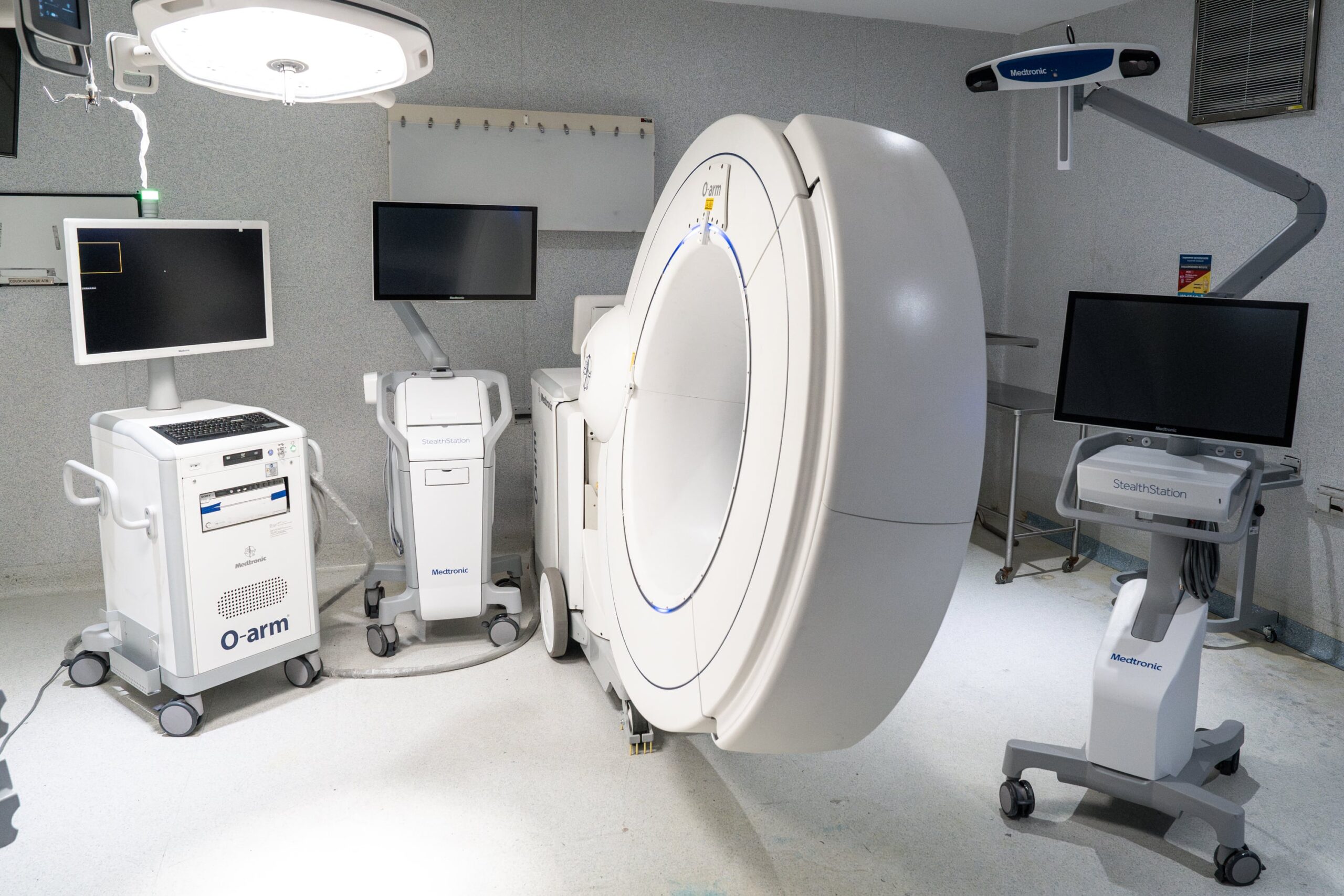 Sanatorium Privado Universitario de Córdoba es la primera institución en incorporar un scanner móvil intraoperatorio O-arm™ en la provincia