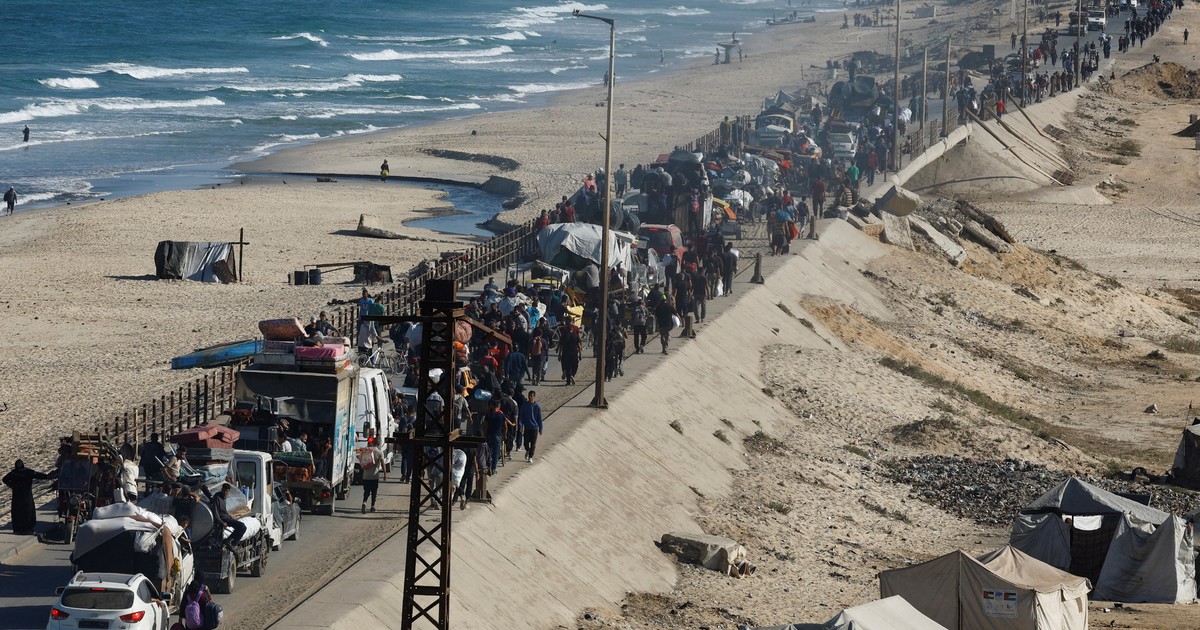 Soldados estadounidenses llegan a Israel para supervisar el acuerdo logrado por Trump para un alto el fuego con Hamas