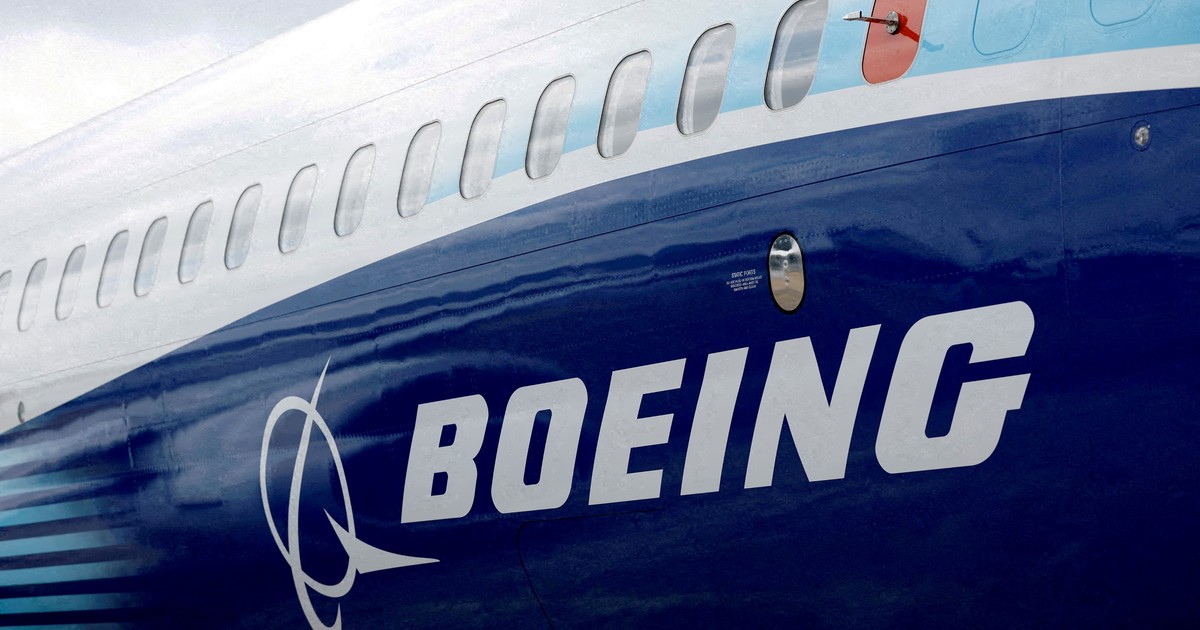 EEUU firmó un contrato por casi USD 140 millones para comprar seis Boeing 737 que usará para deportaciones