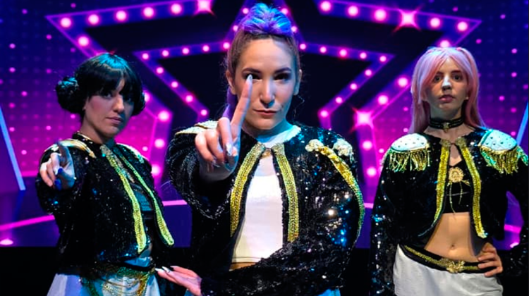 El display cowl de ‘Las Guerreras Doradas’ subirá a escena en el Centro Cultural San Francisco