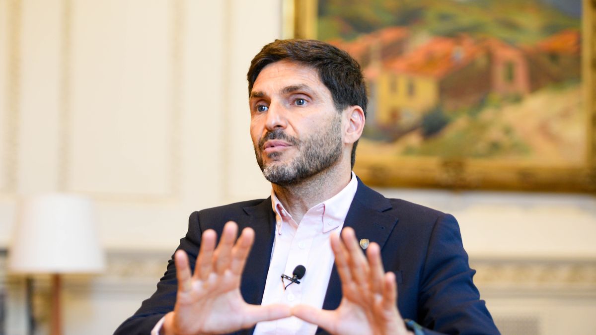 Pullaro: Los empleados públicos nunca van a perder contra la inflación, dimos la palabra