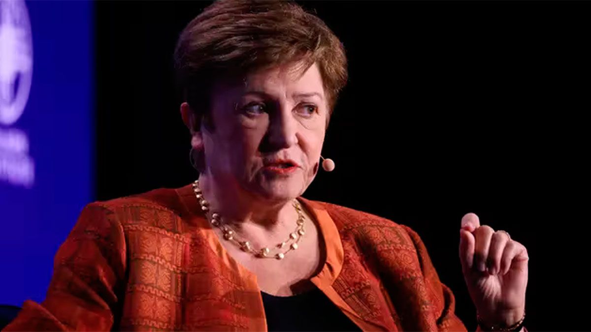 El FMI mantuvo sus proyecciones y estimó que la economía argentina crecerá 4% este año y en 2027