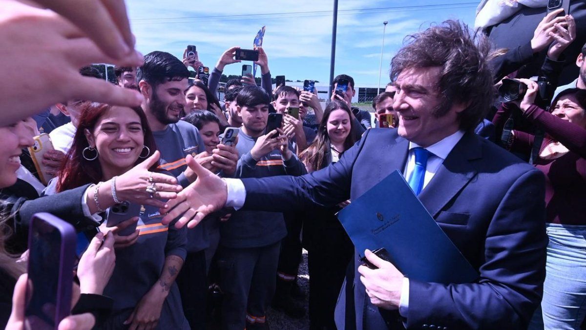 Javier Milei lleva el «Tour de la Gratitud» a Mar del Plata y refuerza su agenda política