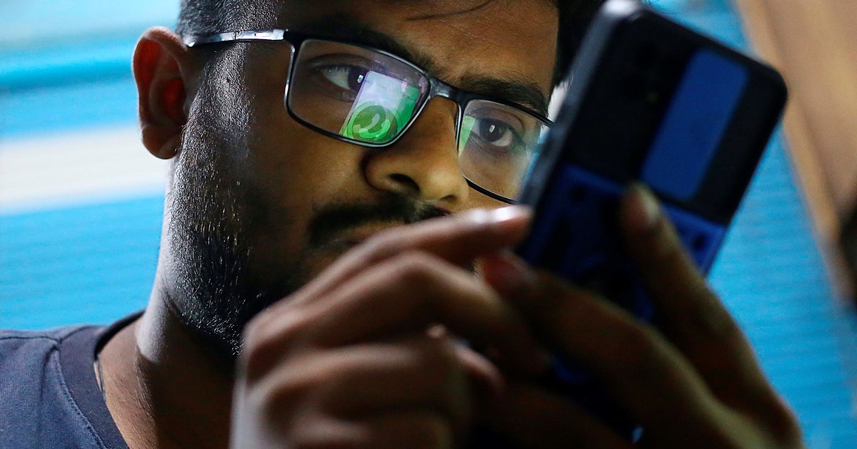 Cómo crearle una contraseña a mi WhatsApp Web para que ocultar mis chats