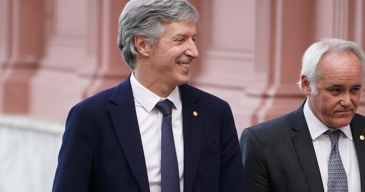 Ante inversores, el BCRA defendió su thought: dijo que la gente compra menos dólares y que la inflación cedió en enero