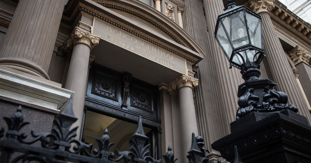 Juicio de YPF en Nueva York: los demandantes contra la Argentina piden saber dónde está el oro del Banco Central