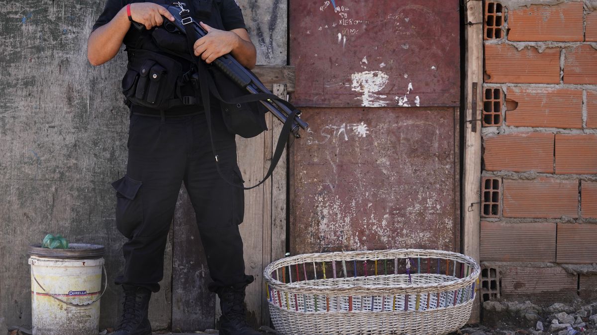 Política y pus: Javkin levanta la bandera de la seguridad