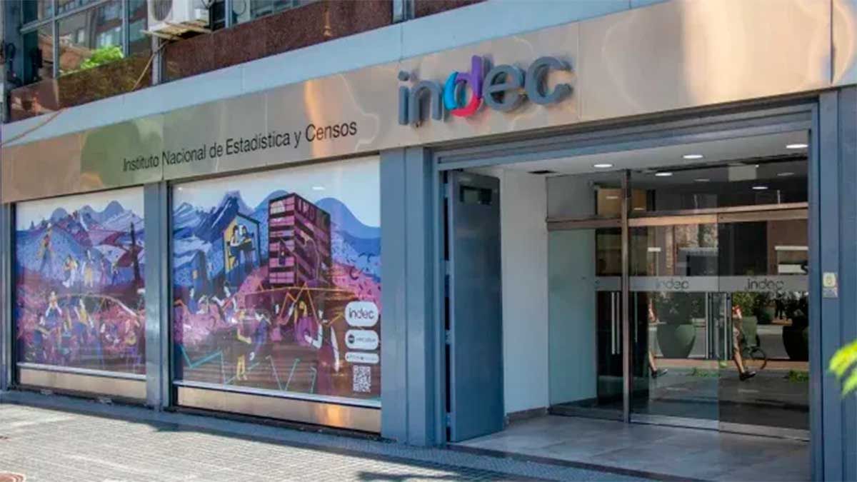 En 2025, según el INDEC, los argentinos “navegaron” por internet un 4,1% más que en 2024