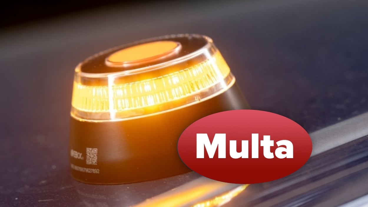 Marlaska aclara cuándo te multarán por la baliza V16: «No hay una política de ponerse a hacer controles aleatorios»