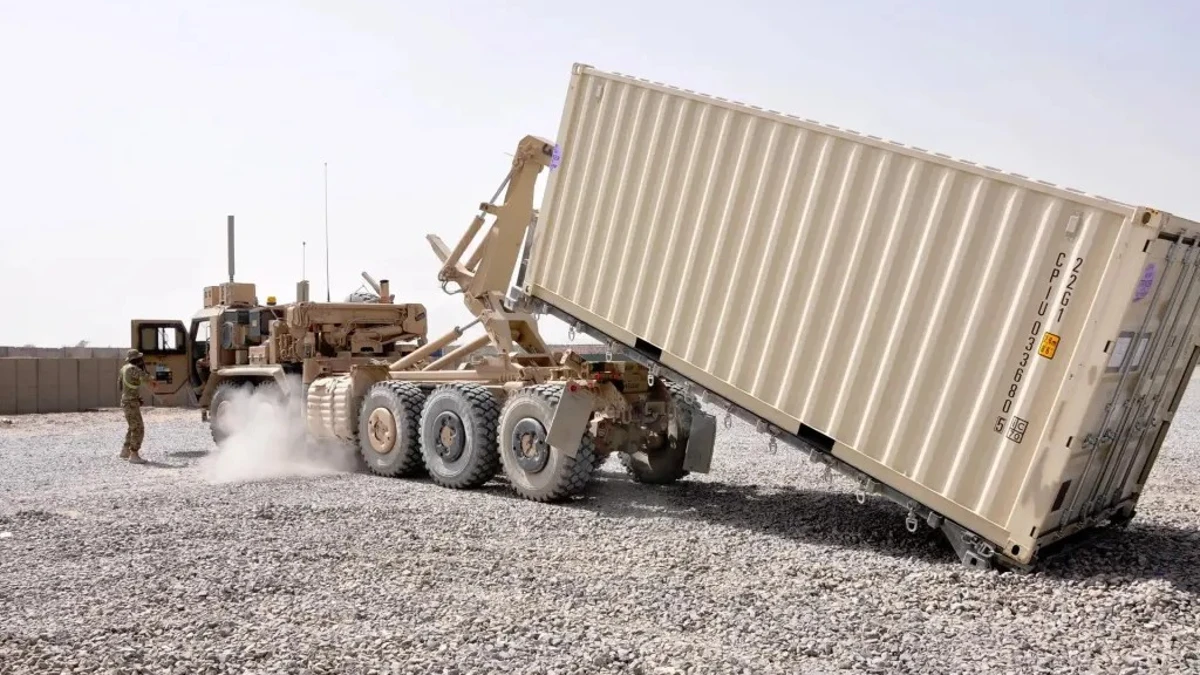 Parece un contenedor identical old, pero dispara misiles Hellfire: lo nuevo de Lockheed deslumbra por su capacidad para realizar ataques sorpresa