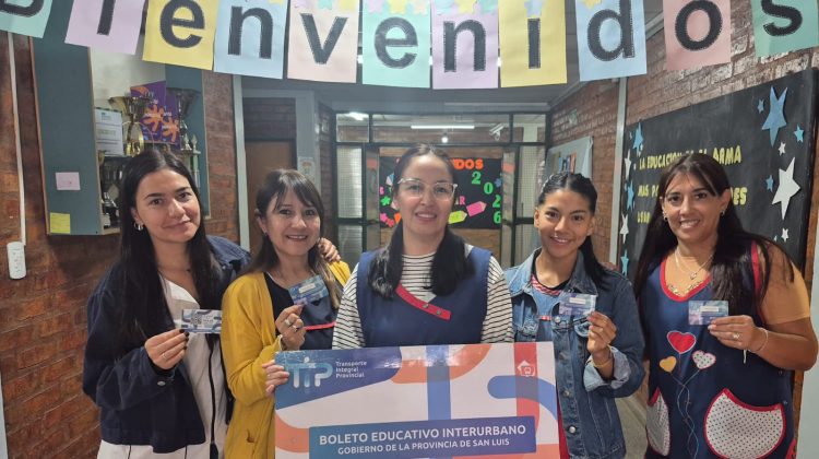 Entregaron tarjetas del BEI en Justo Daract, Fraga y Villa Mercedes