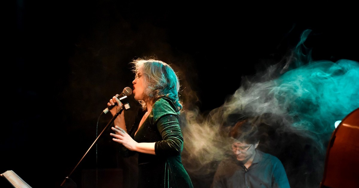 Marcela Giandinoto presenta su jazz íntimo este domingo en La Biblioteca Café