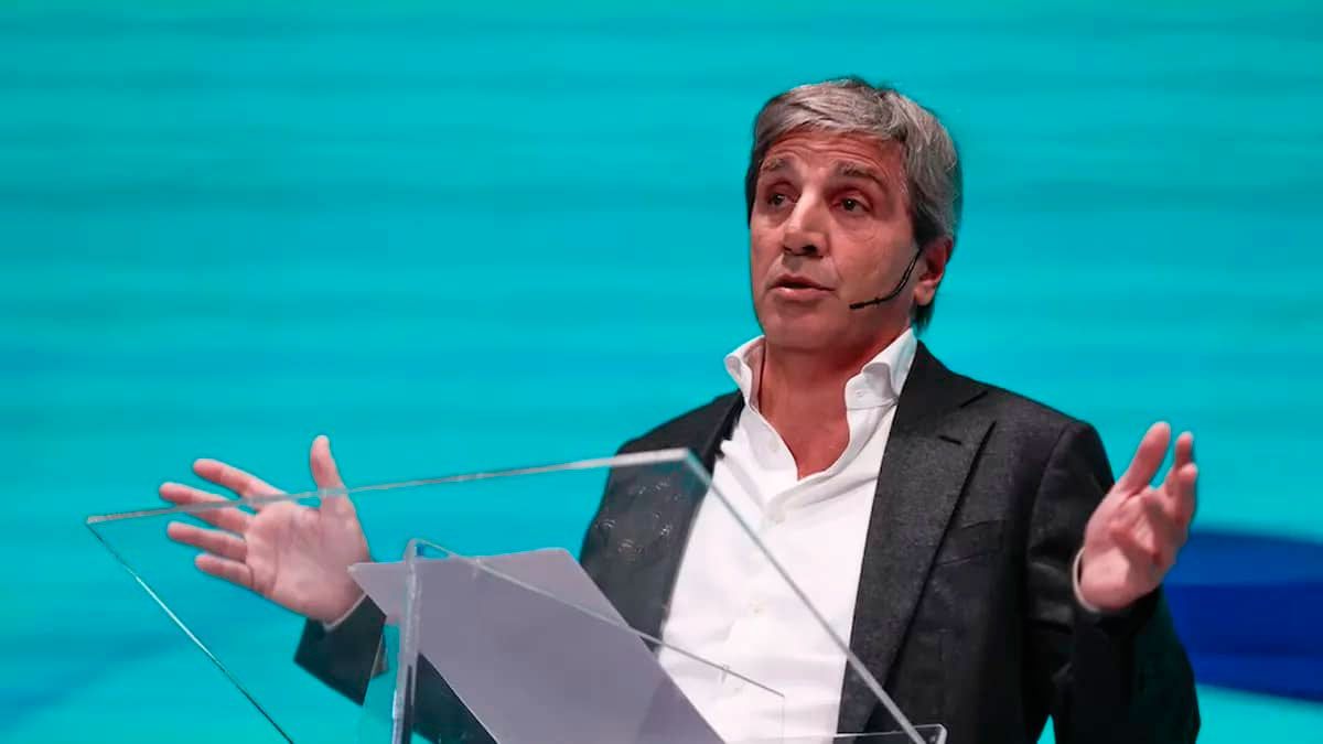 “No hay nada ilegal”: Caputo sobre los créditos hipotecarios del Banco Nación