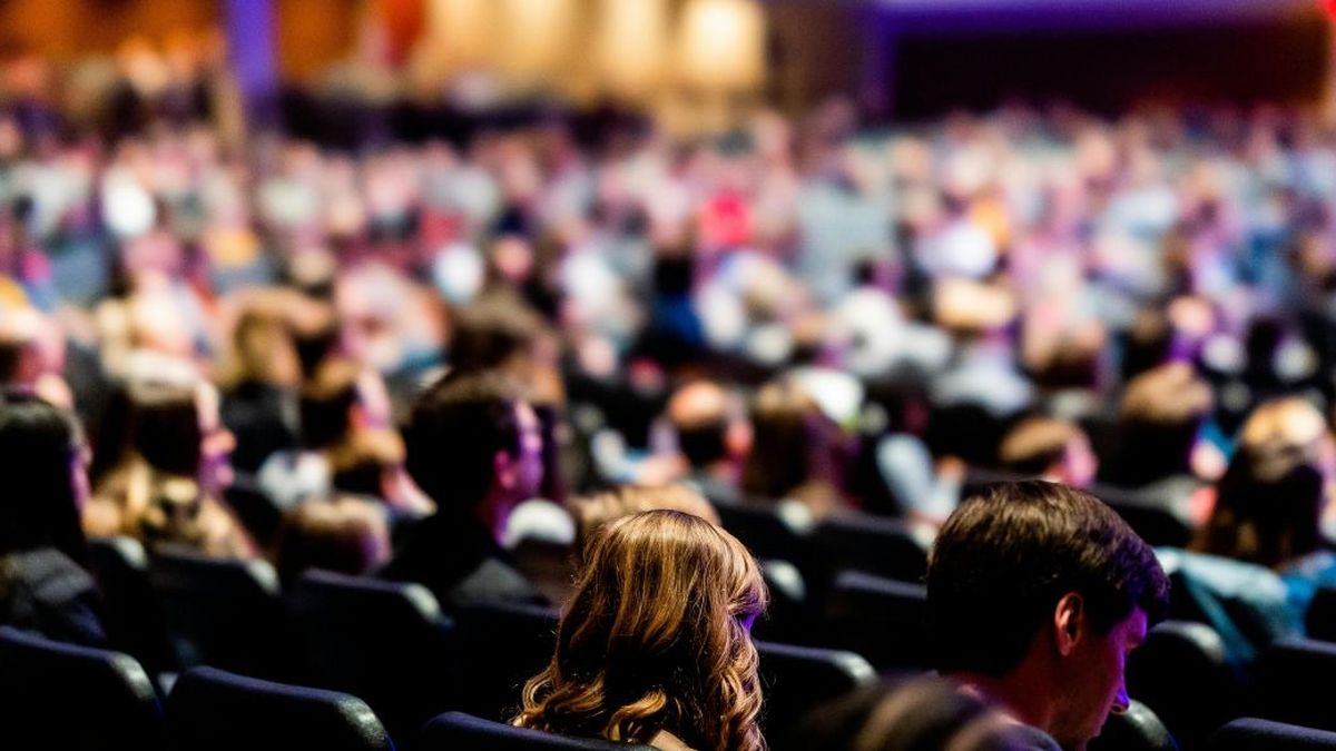 Narrativas en tensión: de Buenos Aires a Montevideo, la disputa por el sentido