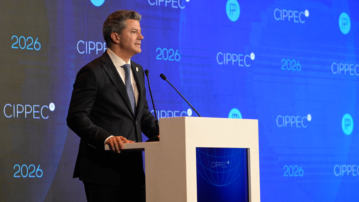 Cippec convocó a crecer o crecer y reunió al arco político en una noche clave donde La Capital dijo presente