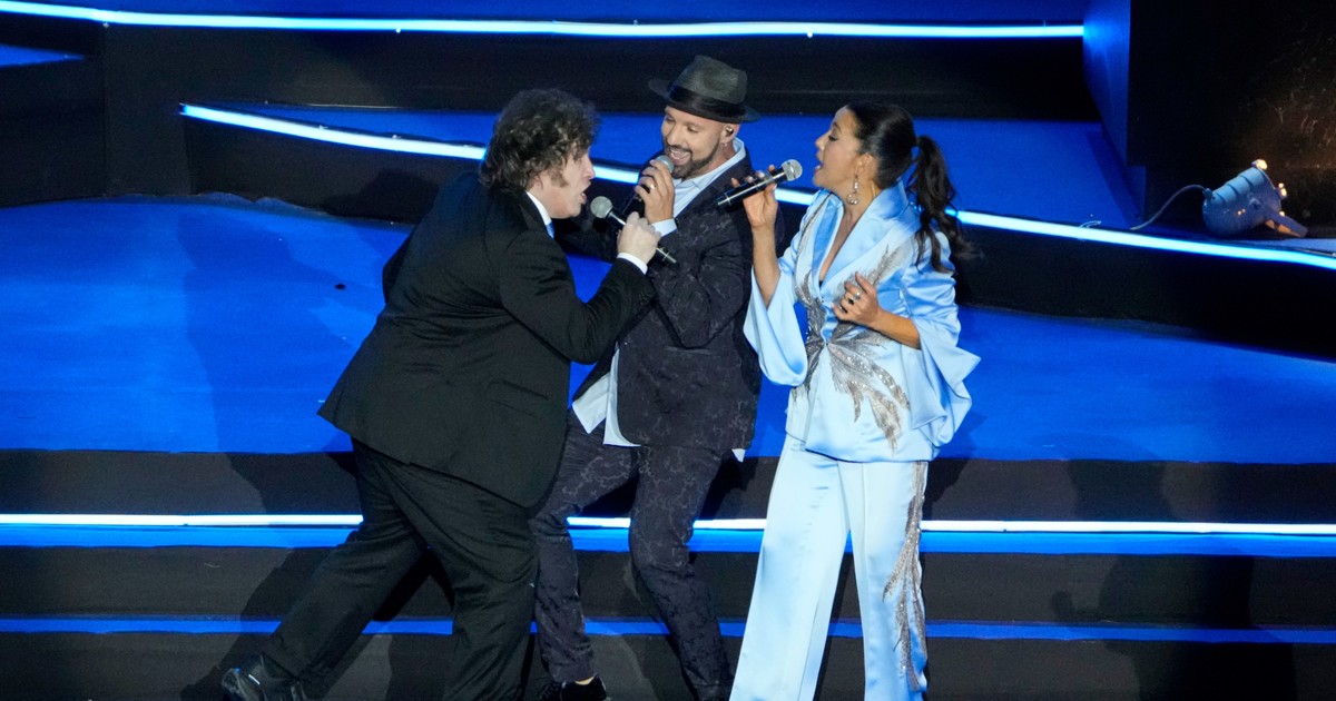 Javier Milei volvió a subirse al escenario: cantó Libre durante el ensayo de la ceremonia del Día de la Independencia de Israel