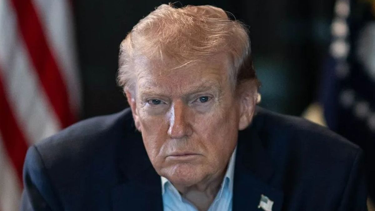 Donald Trump ordena prepararse para un bloqueo prolongado en el estrecho de Ormuz y amenazó a Irán: «Se acabó el Señor Bueno»