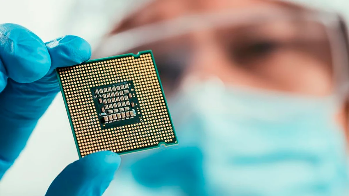 Adiós a los semiconductores: el silicio resuelve en segundos lo que ellos tardarían milenios