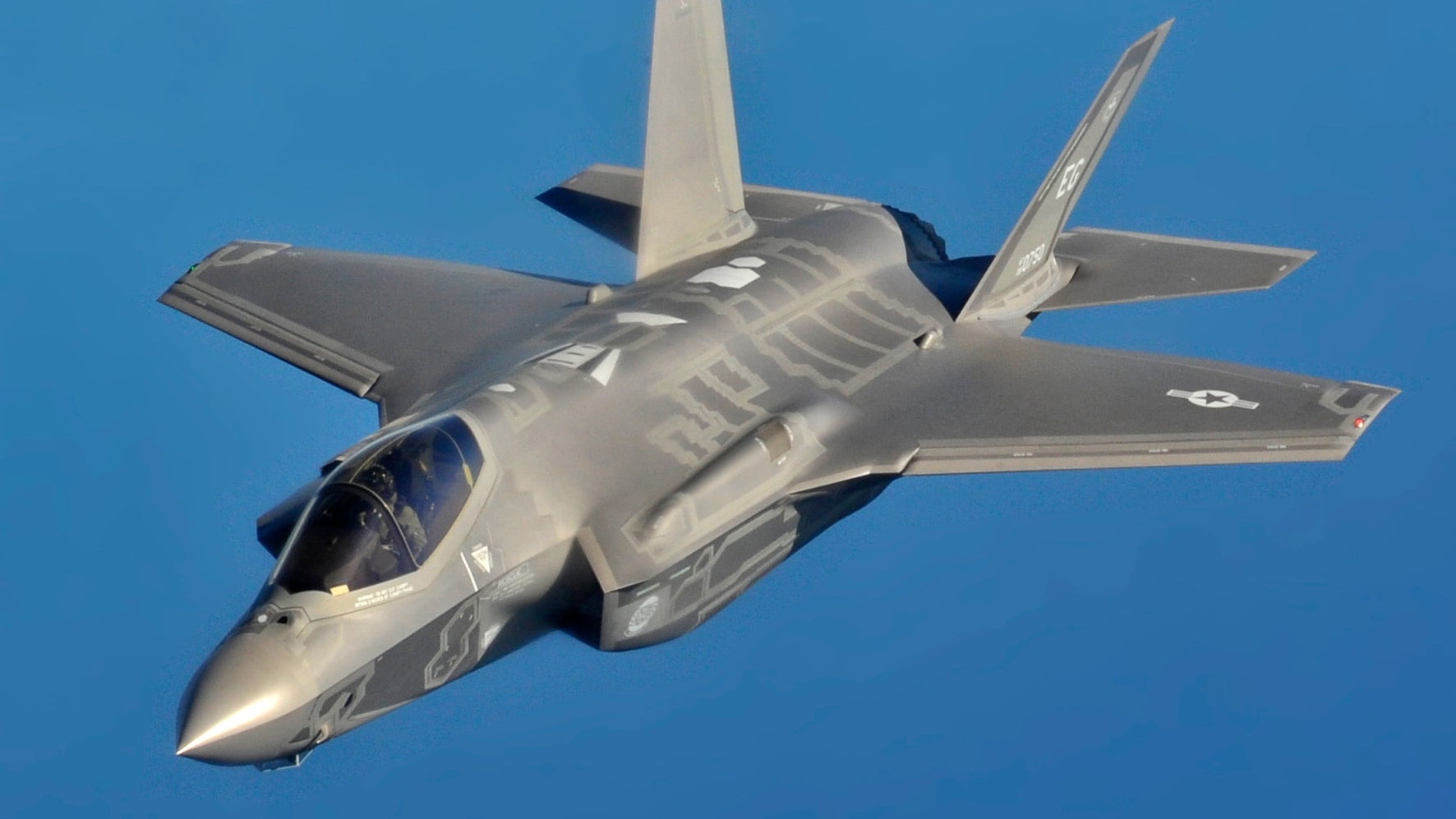 Japón embarcará cazas F-35B de los Marines estadounidenses en el Kaga durante un gran ejercicio