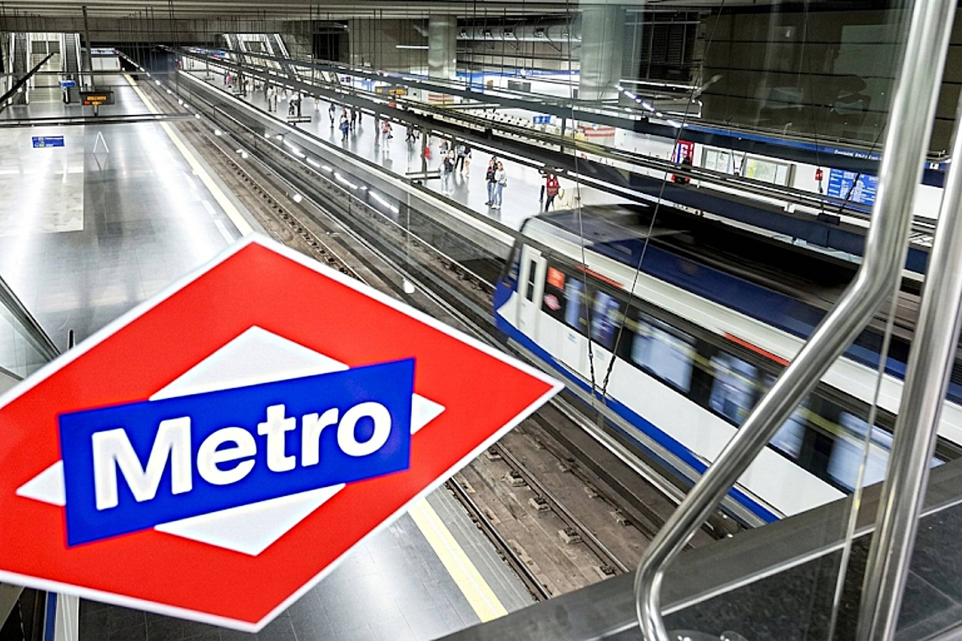 El Metro de Madrid cambia para siempre: llega el pago con tarjeta (aunque no compensa a todos)