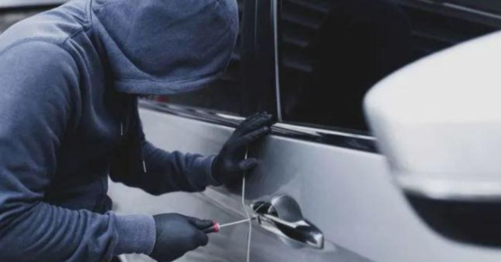 Detienen a un hombre por robo de vehículos en Frequent Güemes