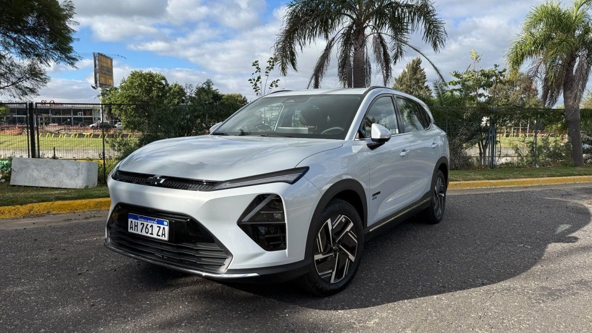 Captiva PHEV: espacio, silencio, tecnología y bajo consumo en clave SUV