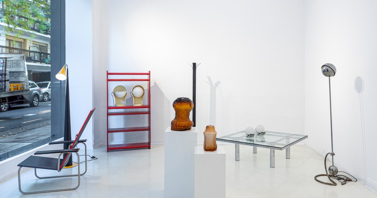 Muebles de colección se muestran al público bajo «La forma del asombro»