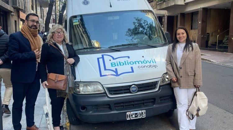 San Luis suma un Bibliomóvil para fortalecer la lectura y las bibliotecas populares en la provincia