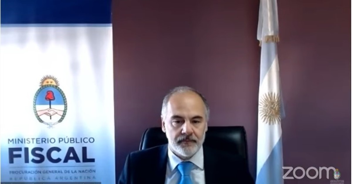 Con los argumentos del juez Luis Armella, Martín Insaurralde pidió apartar al fiscal Sergio Mola de la causa del Yategate