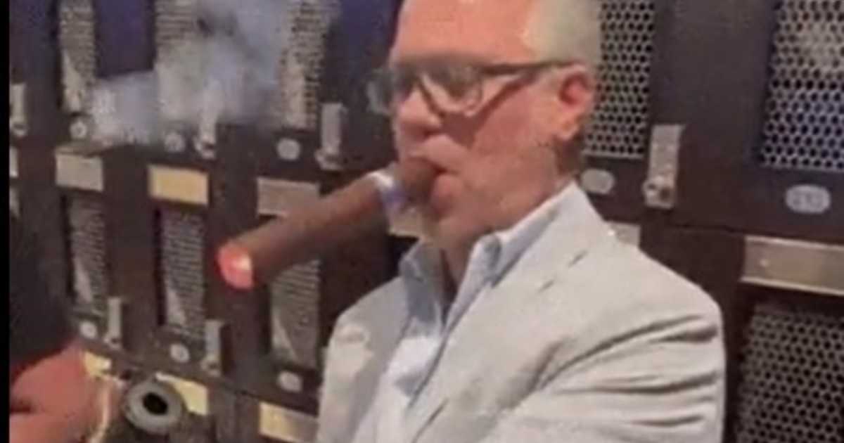 Del gol de Pedro Porro a las «mil manos» del arquero austríaco: los memes más destacados de España vs Austria