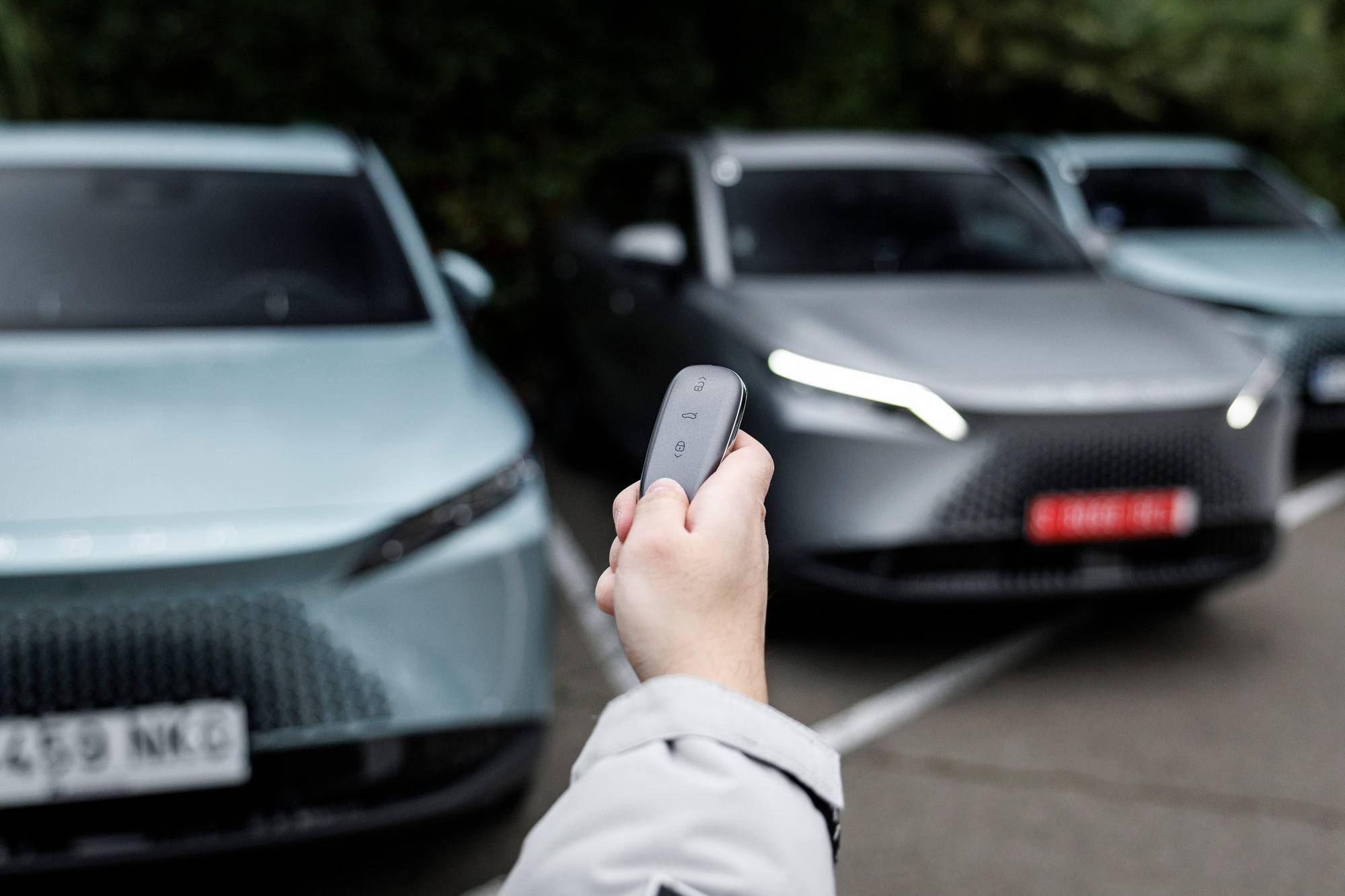 OMODA presenta un sistema que aparca tu coche solo, incluso si estás fuera