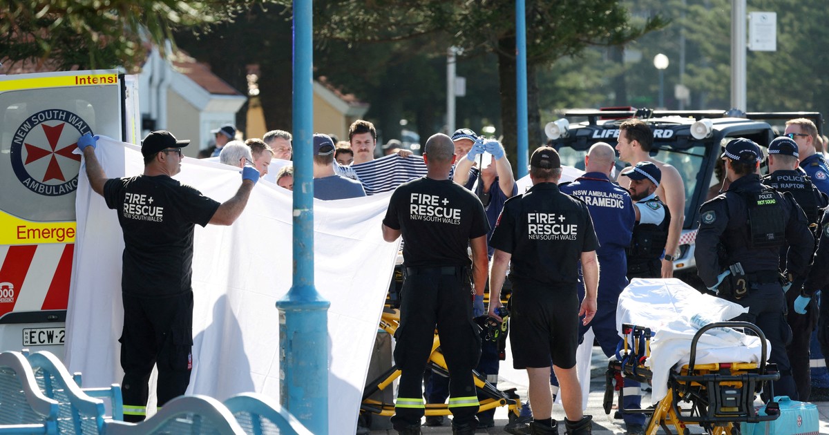 Una mujer sufrió graves heridas tras el ataque de tiburón en una playa en Sydney