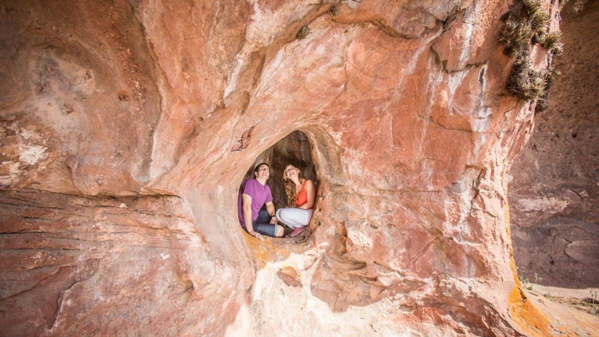 Pinturas milenarias y cerros colorados: el rincón de Salta que combina paisajes con historia