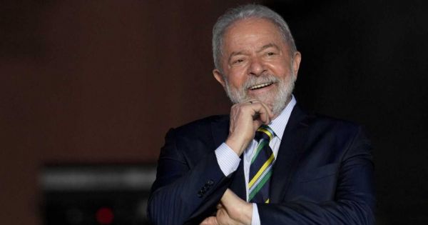 Lula calificó como un «disparate» al acto de Milei con Bolsonaro