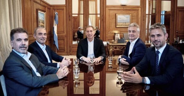 Objetivo reelección: el Gobierno negocia con la oposición y trata de conseguir apoyo para eliminar las PASO