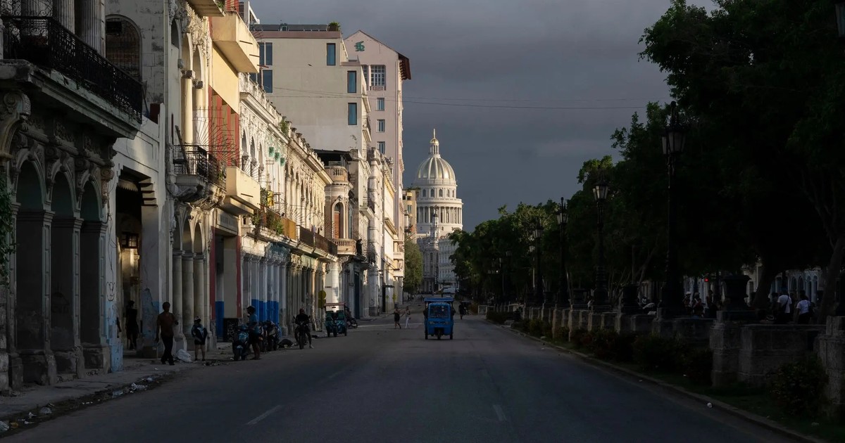Funcionarios de Trump imponen más sanciones para presionar a Cuba