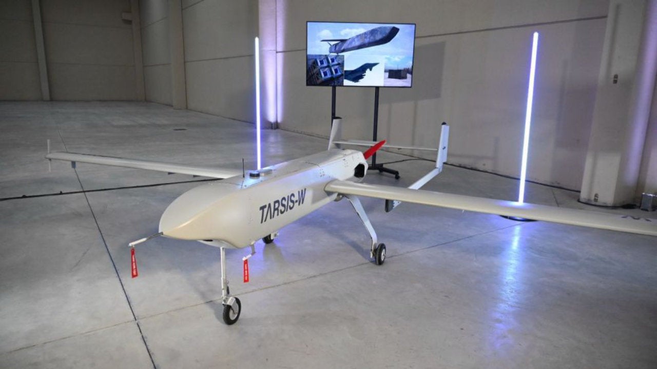 España encargará 147 nuevos drones tácticos de nueva generación a Indra: los Tarsis volarán 10 horas y podrán hacerlo a una altura de hasta 15.000 pies