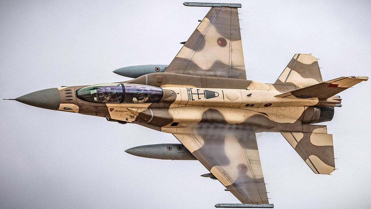 Sergio Hidalgo, ingeniero aeroespacial, sobre comprar un F-16 viejo o uno nuevo: «Es como comprarte un iPhone 15 o un iPhone 3»